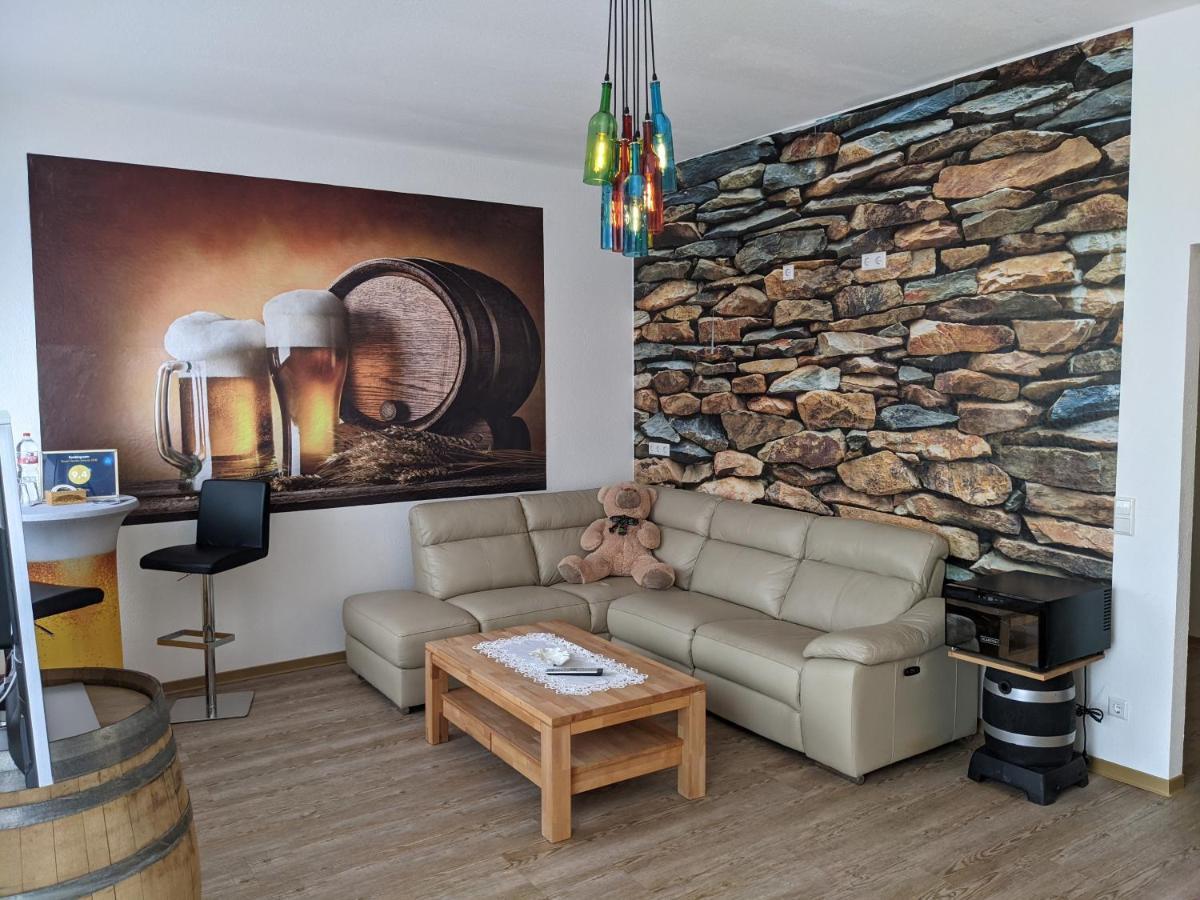 Cafe & Mehr Hotel Halle  Bagian luar foto